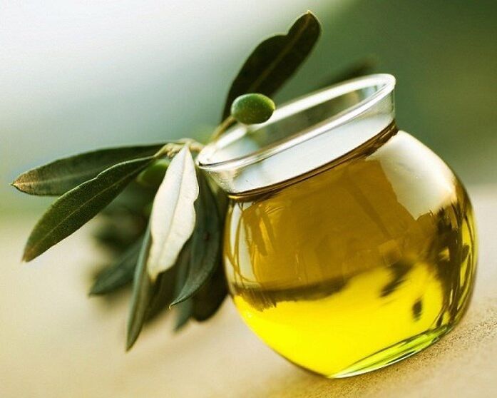 olio d'oliva per l'ingrandimento del seno